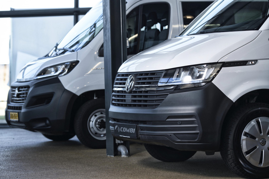 Volkswagen Crafter 35 2.0 TDI L2H2 > 140pk/Euro6/camera/cruise/270° deuren/Opstap bumper achter...
