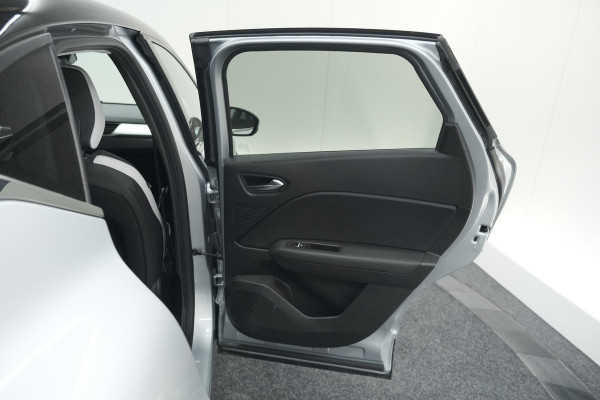 Renault Captur Mild Hybrid 140 EDC Techno | Camera | Navigatie | Apple Carplay | Parkeersensoren