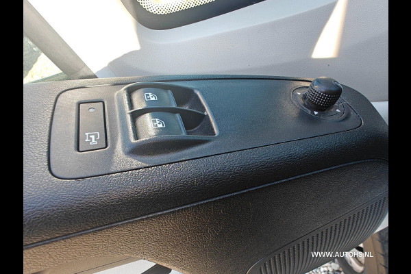 Peugeot Boxer 330 2.0 BlueHDI L2H2 Pro , Apk april 2026 , 1e Eig , Euro 6 , Lage km , nette bus.Airco cruise