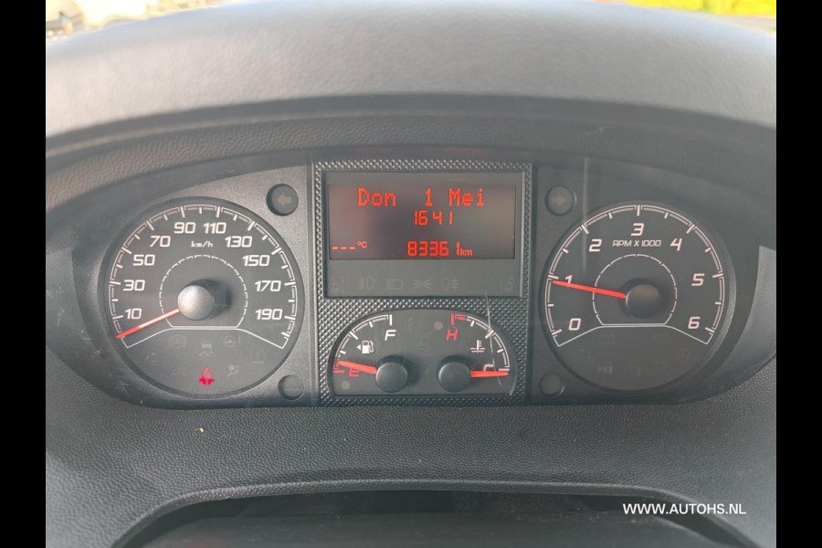 Peugeot Boxer 330 2.0 BlueHDI L2H2 Pro , Apk april 2026 , 1e Eig , Euro 6 , Lage km , nette bus.Airco cruise