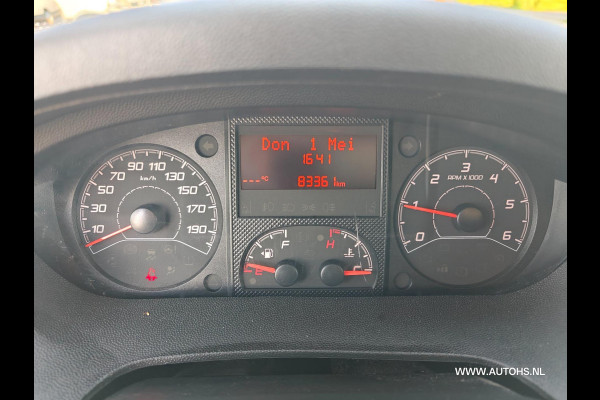 Peugeot Boxer 330 2.0 BlueHDI L2H2 Pro , Apk april 2026 , 1e Eig , Euro 6 , Lage km , nette bus.Airco cruise