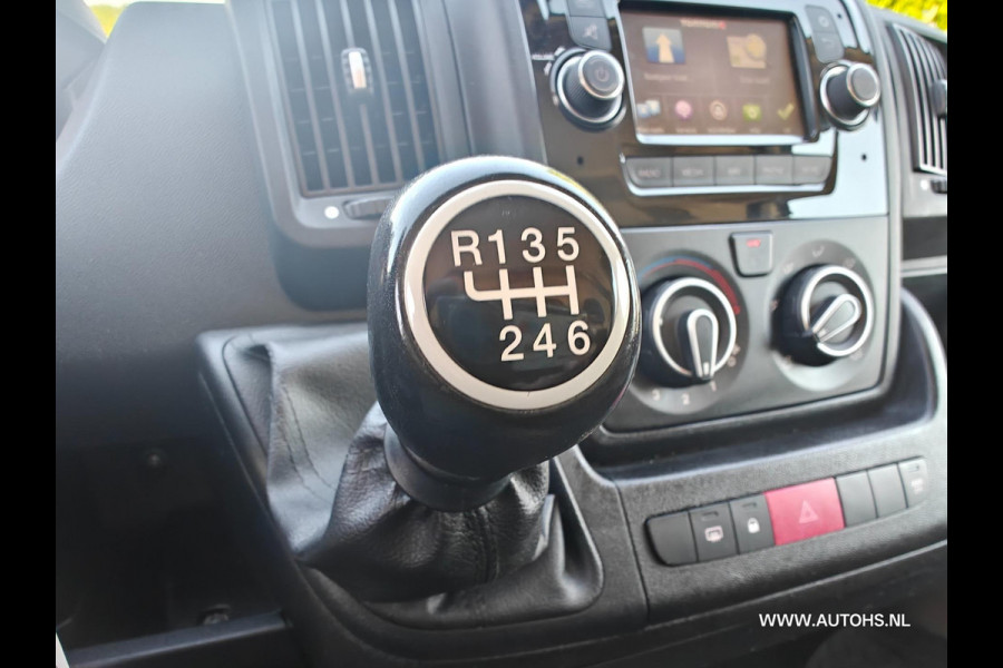 Peugeot Boxer 330 2.0 BlueHDI L2H2 Pro , Apk april 2026 , 1e Eig , Euro 6 , Lage km , nette bus.Airco cruise