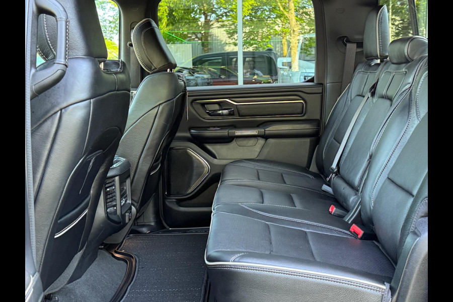 Dodge Ram 1500 5.7 V8 4x4 Limited Night NL-AUTO