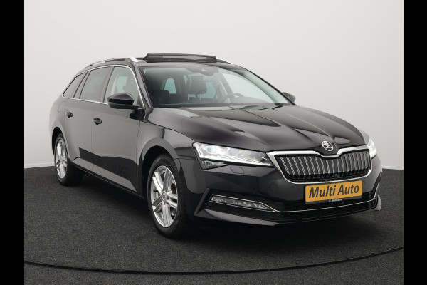 Škoda Superb Combi 1.4 TSI iV Business Edition Plug In Hybrid 218pk PHEV | Panodak | Lederen Sportstoelen Memory & Ventilatie | Adaptive Cruise | Crystal LED | 360 Camera | Navigatie | Apple Carplay | Virtual | DAB | Sfeerverlichting |