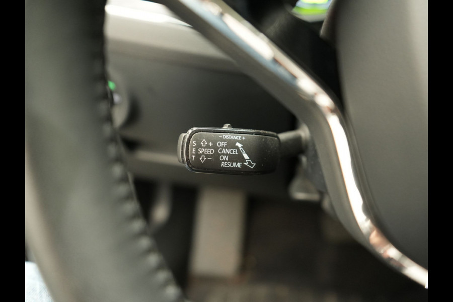 Škoda Superb Combi 1.4 TSI iV Business Edition Plug In Hybrid 218pk PHEV | Panodak | Lederen Sportstoelen Memory & Ventilatie | Adaptive Cruise | Crystal LED | 360 Camera | Navigatie | Apple Carplay | Virtual | DAB | Sfeerverlichting |