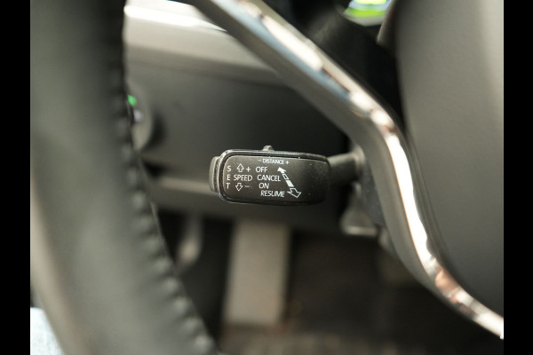 Škoda Superb Combi 1.4 TSI iV Business Edition Plug In Hybrid 218pk PHEV | Panodak | Lederen Sportstoelen Memory & Ventilatie | Adaptive Cruise | Crystal LED | 360 Camera | Navigatie | Apple Carplay | Virtual | DAB | Sfeerverlichting |