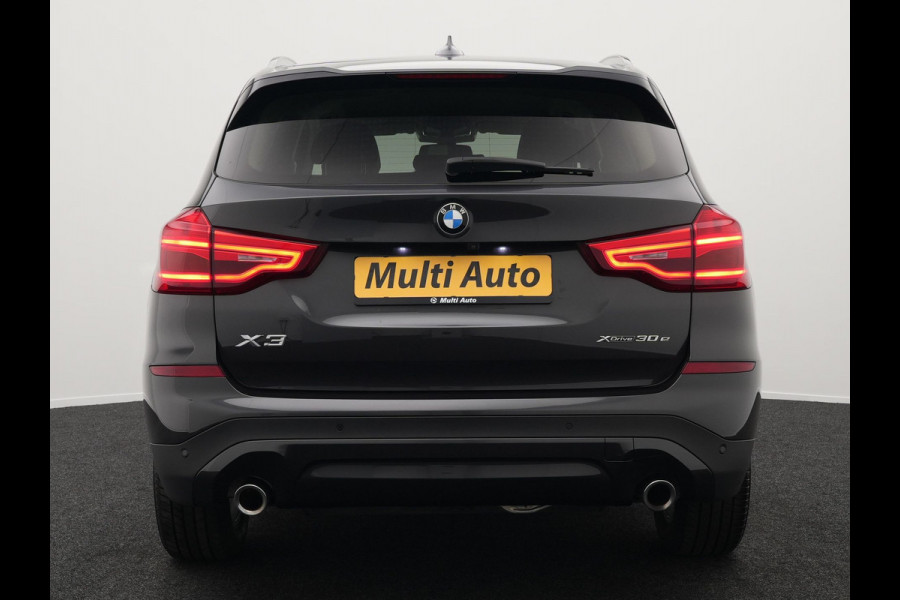 BMW X3 xDrive30e Plug In Hybrid 293pk Dealer O.H. PHEV | Sportstoelen Verwarmd | Navigatie | Apple Carplay | Camera | DAB | Virtual | Stuurwiel Verwarmd | Climate Control | Cruise Control |