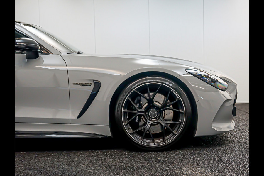 Mercedes-Benz AMG GT AMG 63 4MATIC+ | Lift | Alpingrijs | Carbon pakket