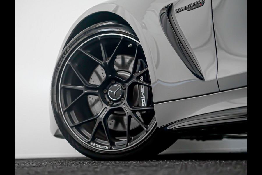 Mercedes-Benz AMG GT AMG 63 4MATIC+ | Lift | Alpingrijs | Carbon pakket