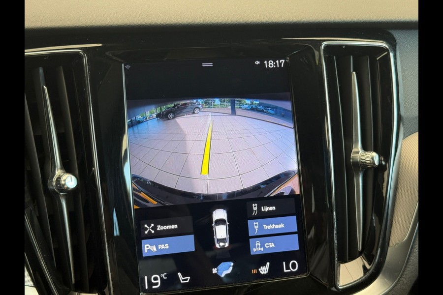 Volvo S60 2.0 T5 250PK R design Harman Kardon|BLIS|Memory|