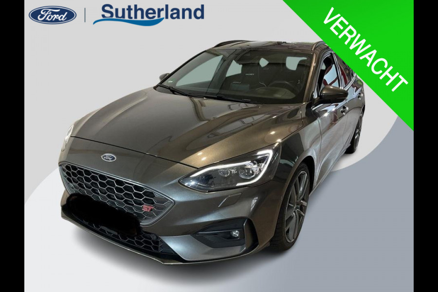 Ford FOCUS Wagon 2.3 EcoBoost ST-3 | Adaptive cruise control | Adaptive LED |  Trekhaak | Winter Pack | Bang&Olufsen | Elektrische achterklep | Head up Display