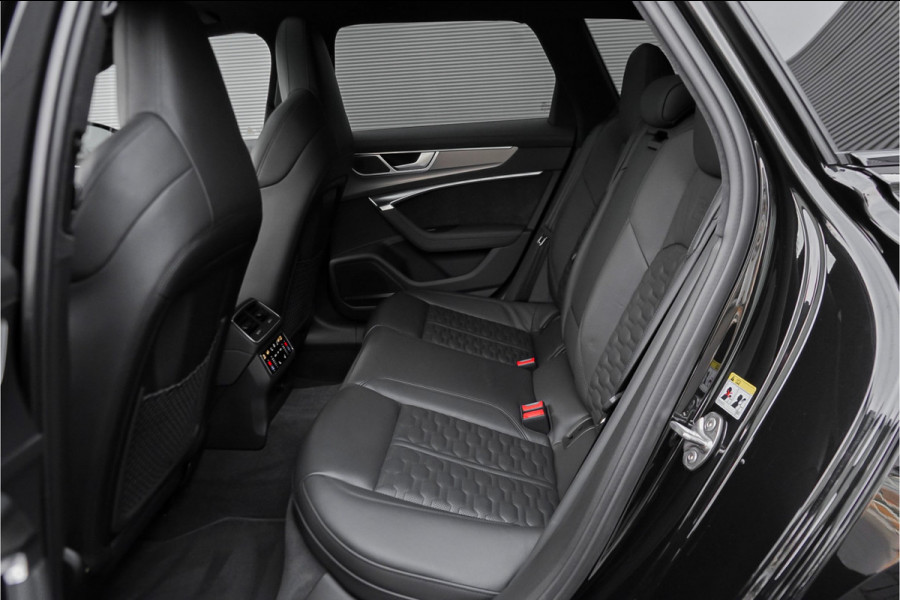 Audi RS6 Avant TFSI Quattro Dynamic+ Pano B&O Keramisch ACC HUD Stoelventilatie Alcantara Hemel