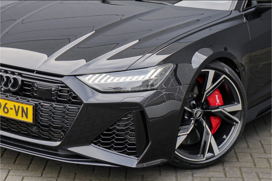 Audi RS6 Avant TFSI Quattro Dynamic+ Pano B&O Keramisch ACC HUD Stoelventilatie Alcantara Hemel
