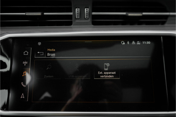 Audi RS6 Avant TFSI Quattro Dynamic+ Pano B&O Keramisch ACC HUD Stoelventilatie Alcantara Hemel