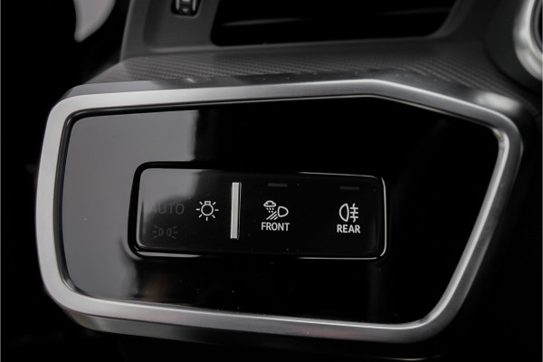 Audi RS6 Avant TFSI Quattro Dynamic+ Pano B&O Keramisch ACC HUD Stoelventilatie Alcantara Hemel