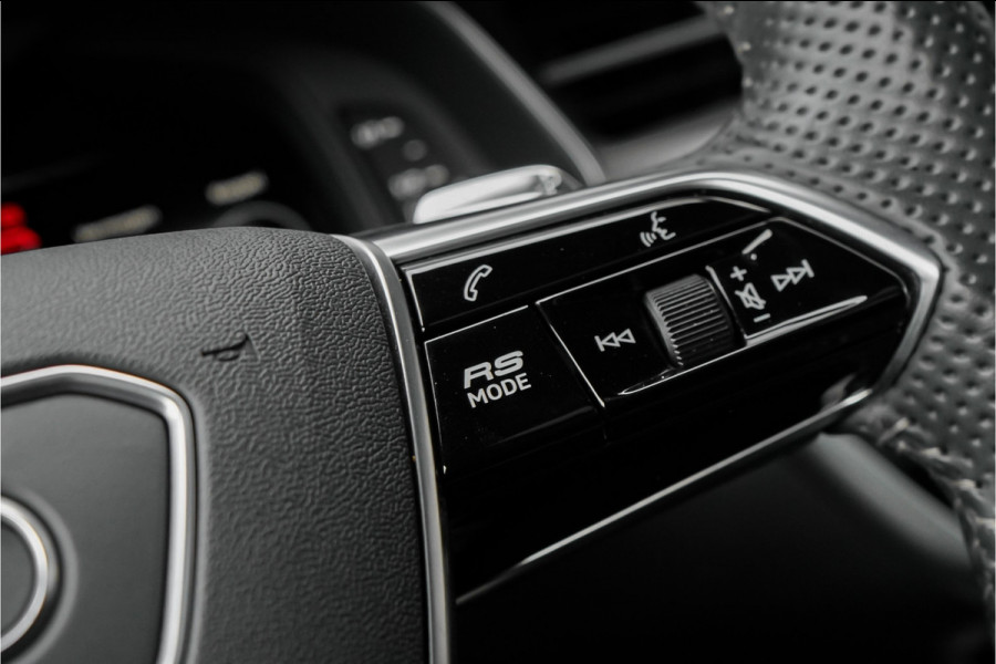 Audi RS6 Avant TFSI Quattro Dynamic+ Pano B&O Keramisch ACC HUD Stoelventilatie Alcantara Hemel