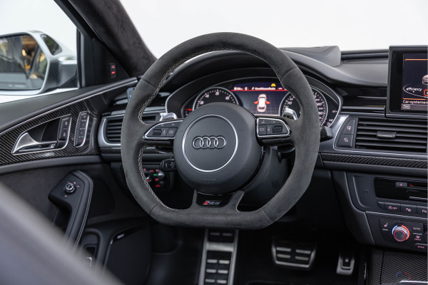 Audi RS6 Avant 4.0 TFSI 605pk Quattro Performance Dynamic plus Keramisch HuD Pano Milltek