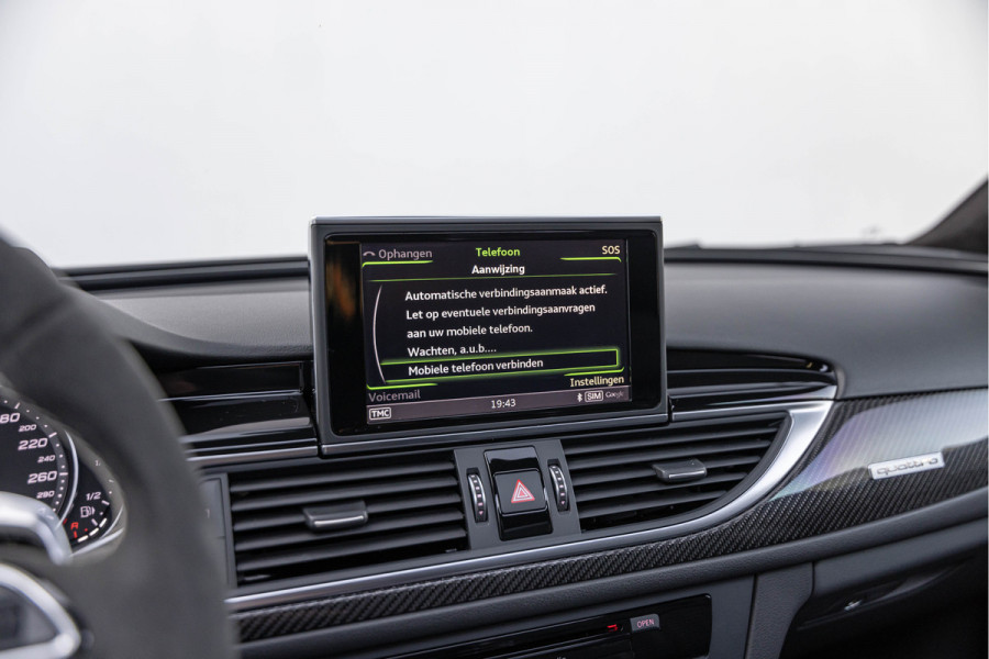 Audi RS6 Avant 4.0 TFSI 605pk Quattro Performance Dynamic plus Keramisch HuD Pano Milltek