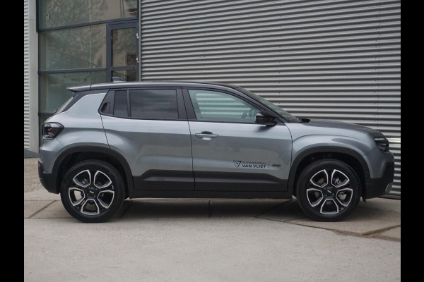 Jeep Avenger 1.2 e-Hybrid Summit