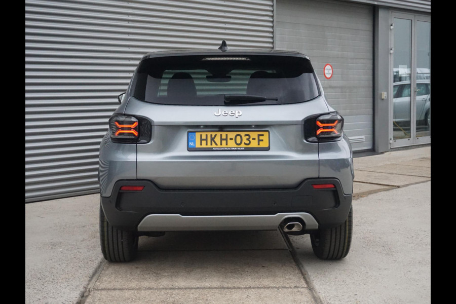Jeep Avenger 1.2 e-Hybrid Summit