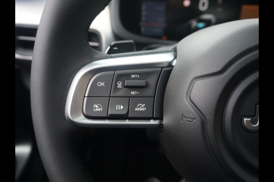 Jeep Avenger 1.2 e-Hybrid Summit