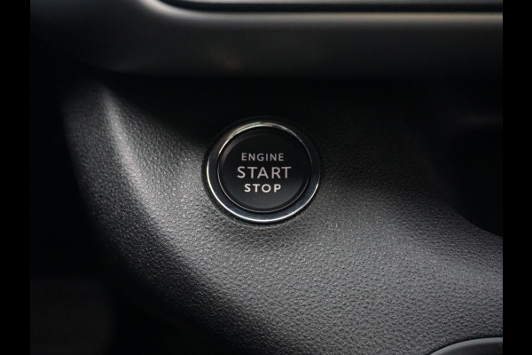 Jeep Avenger 1.2 e-Hybrid Summit