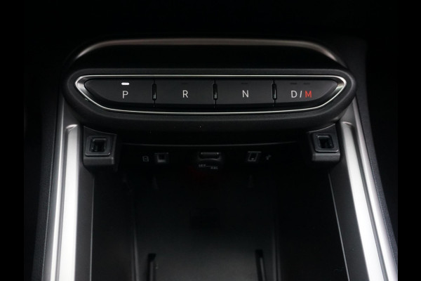 Jeep Avenger 1.2 e-Hybrid Summit