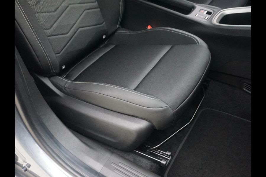 Jeep Avenger 1.2 e-Hybrid Summit