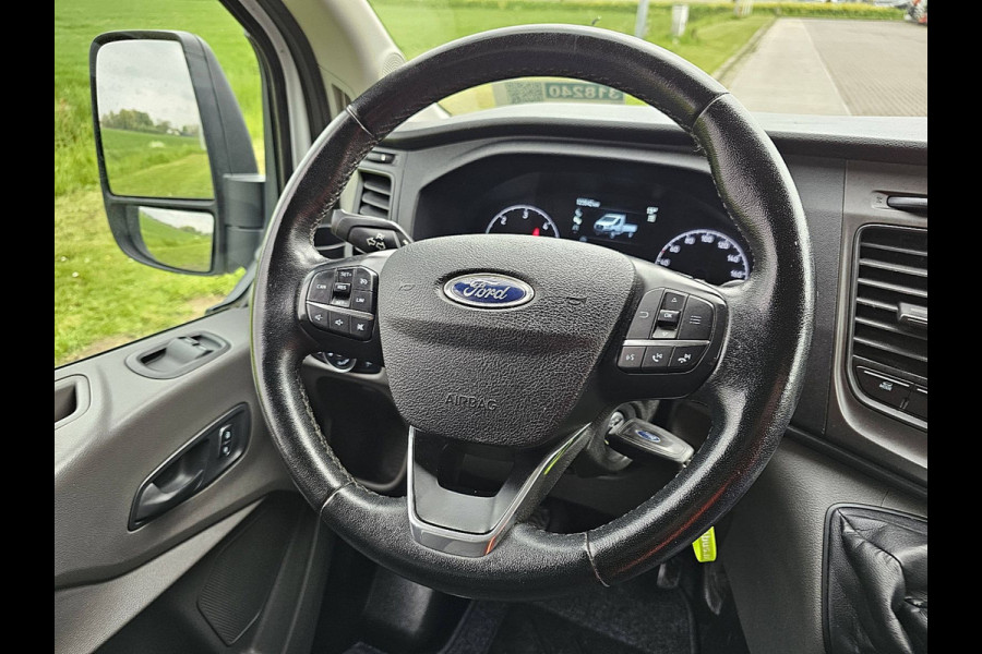 Ford Transit 2.0 TDCI Bakwagen Laadklep Deuren Airco 130Pk Euro6 Navi!