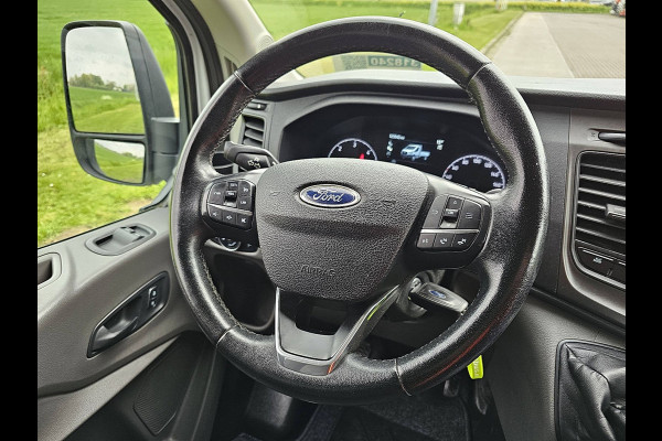 Ford Transit 2.0 TDCI Bakwagen Laadklep Deuren Airco 130Pk Euro6 Navi!