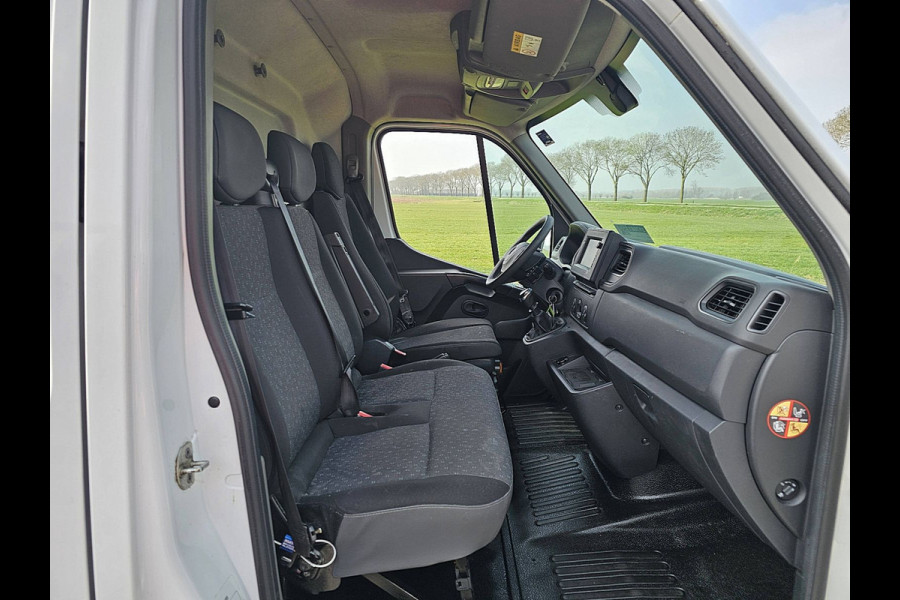 Opel Movano 2.3 Turbo L2H2 Imperiaal-Trap Airco/ECC Navi Trekhaak Sidebars Euro6 1e Eigenaar