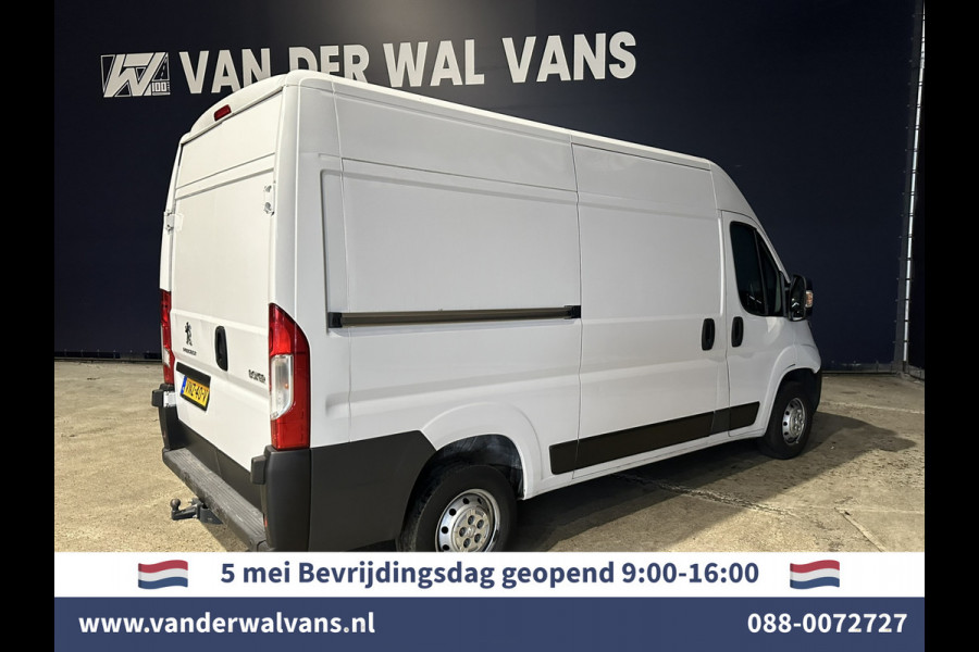 Peugeot Boxer 2.2 BlueHDi 120pk L2H2 Euro6 ** Airco | 2500kg Trekhaak | Cruisecontrol | Parkeersensoren Bijrijdersbank