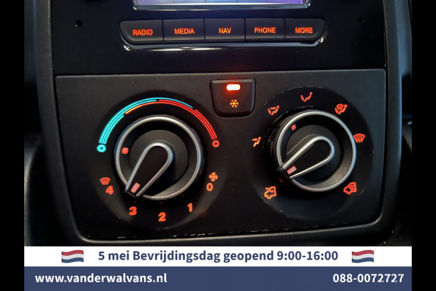 Peugeot Boxer 2.2 BlueHDi 120pk L2H2 Euro6 ** Airco | 2500kg Trekhaak | Cruisecontrol | Parkeersensoren Bijrijdersbank