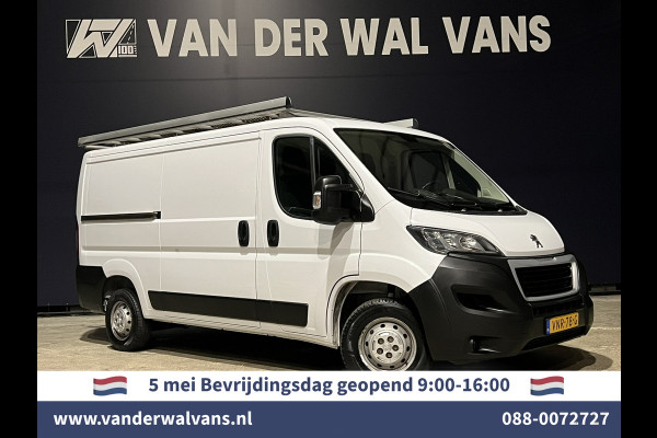 Peugeot Boxer 2.2 BlueHDi 141pk L2H1 Euro6 Airco | Navigatie | Camera | Cruisecontrol | imperiaal, 2500kg trekhaak, parkeersensoren, bijrijdersbank, trap