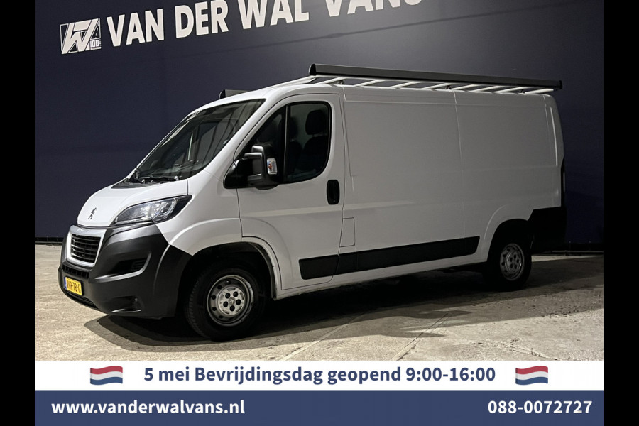 Peugeot Boxer 2.2 BlueHDi 141pk L2H1 Euro6 Airco | Navigatie | Camera | Cruisecontrol | imperiaal, 2500kg trekhaak, parkeersensoren, bijrijdersbank, trap