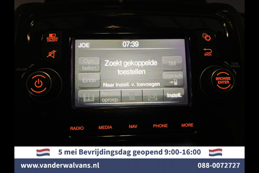 Peugeot Boxer 2.2 BlueHDi 141pk L2H1 Euro6 Airco | Navigatie | Camera | Cruisecontrol | imperiaal, 2500kg trekhaak, parkeersensoren, bijrijdersbank, trap