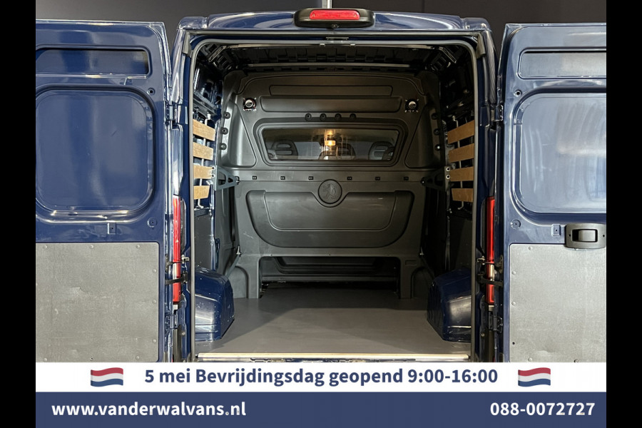 Peugeot Boxer 2.0 BlueHDI 131pk L2H2 Dubbele Cabine Euro6 Airco | 6-Zits | 2500kg Trekhaak | camera, navigatie, LED, cruiscontrol, parkeersensoren