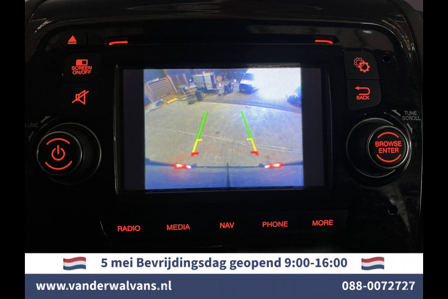 Peugeot Boxer 2.0 BlueHDI 131pk L2H2 Dubbele Cabine Euro6 Airco | 6-Zits | 2500kg Trekhaak | camera, navigatie, LED, cruiscontrol, parkeersensoren