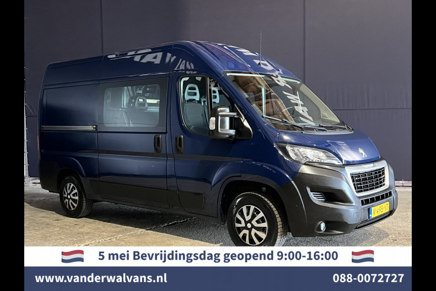 Peugeot Boxer 2.0 BlueHDI 131pk L2H2 Dubbele Cabine Euro6 Airco | 6-Zits | 2500kg Trekhaak | camera, navigatie, LED, cruiscontrol, parkeersensoren