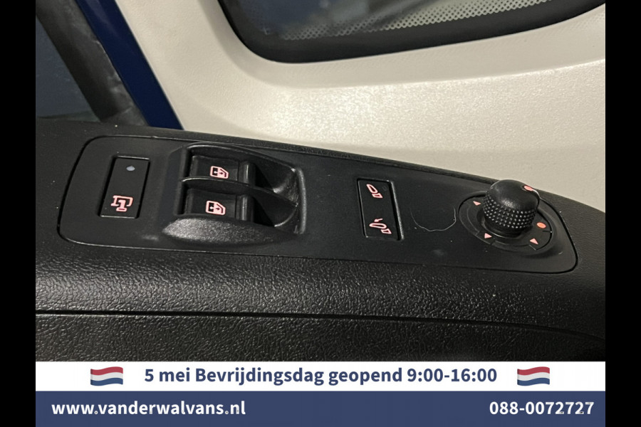 Peugeot Boxer 2.0 BlueHDI 131pk L2H2 Dubbele Cabine Euro6 Airco | 6-Zits | 2500kg Trekhaak | camera, navigatie, LED, cruiscontrol, parkeersensoren