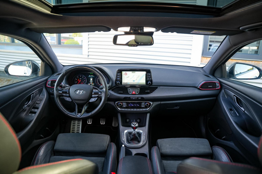 Hyundai i30 Fastback 2.0 T-GDI N2 Panodak Memory Camera Leer Keyless DAB+ Cruise Stuurverw.