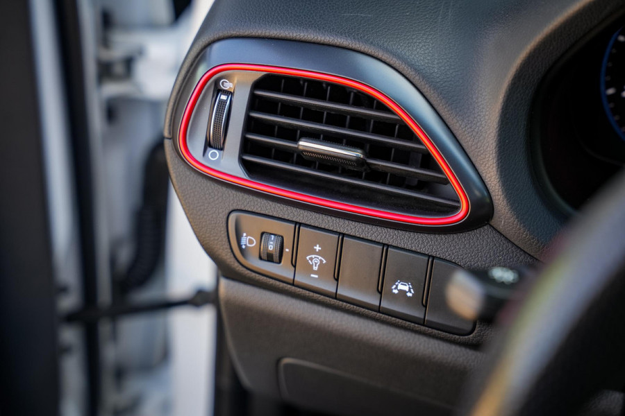 Hyundai i30 Fastback 2.0 T-GDI N2 Panodak Memory Camera Leer Keyless DAB+ Cruise Stuurverw.