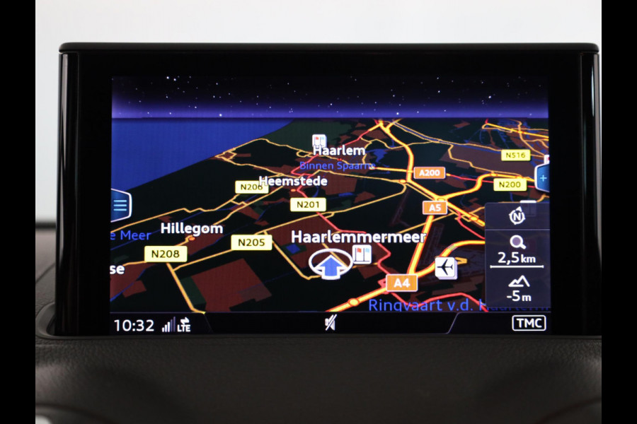 Audi A3 Limousine 1.5 TFSI CoD Pro Line 150pk AUT|  Navi| LM-velgen| Parksensors achter | verwacht 10-5
