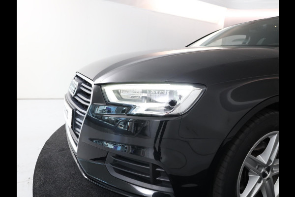 Audi A3 Limousine 1.5 TFSI CoD Pro Line 150pk AUT|  Navi| LM-velgen| Parksensors achter | verwacht 10-5