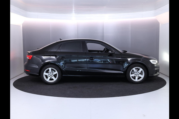 Audi A3 Limousine 1.5 TFSI CoD Pro Line 150pk AUT|  Navi| LM-velgen| Parksensors achter | verwacht 10-5
