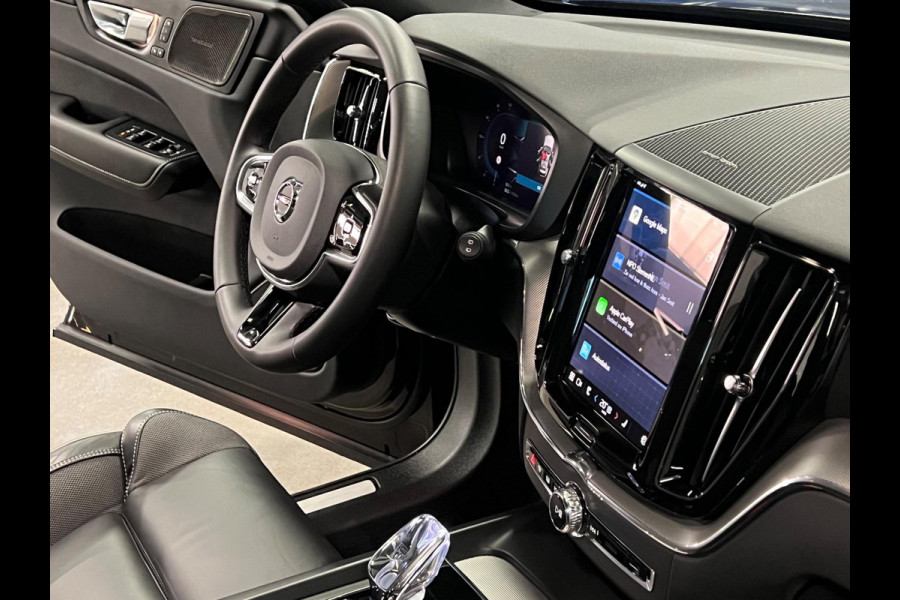 Volvo XC60 Recharge Black Edition Plus T6 AWD | Open dak | Harman Kardon | BLIS | Adapt. Cruise c.