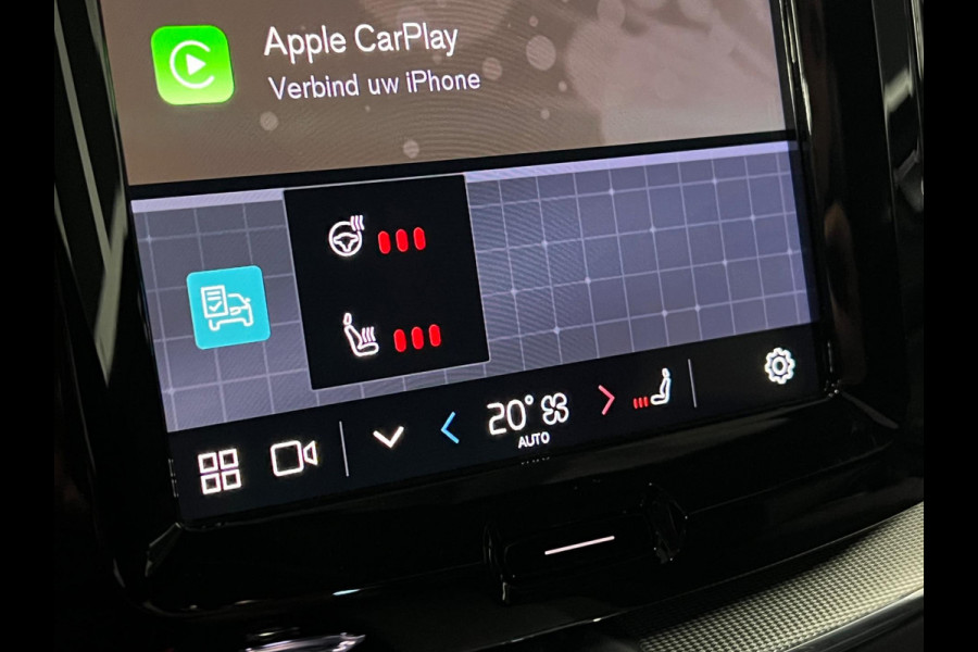 Volvo XC60 Recharge Black Edition Plus T6 AWD | Open dak | Harman Kardon | BLIS | Adapt. Cruise c.