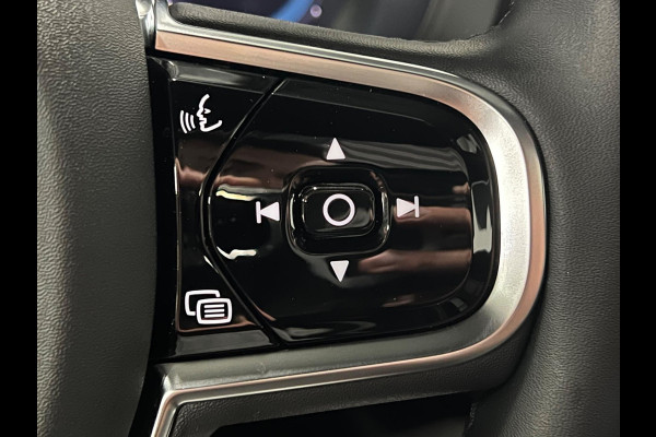 Volvo XC60 Recharge Black Edition Plus T6 AWD | Open dak | Harman Kardon | BLIS | Adapt. Cruise c.