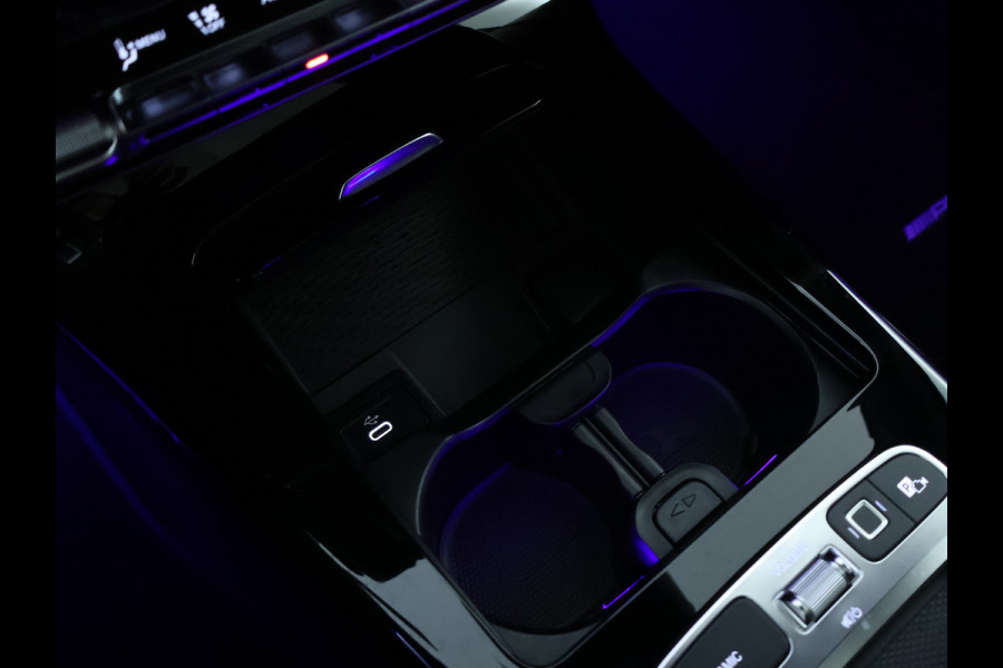 Mercedes-Benz A-Klasse 250 e Business Solution AMG | AMG Line Plus pakket | Nightpakket | Parkeerpakket met 360°-camera | Head-up display | Extra USB-poorten | Antidiefstalpakket URBAN GUARD PLUS | KEYLESS GO-comfortpakket |