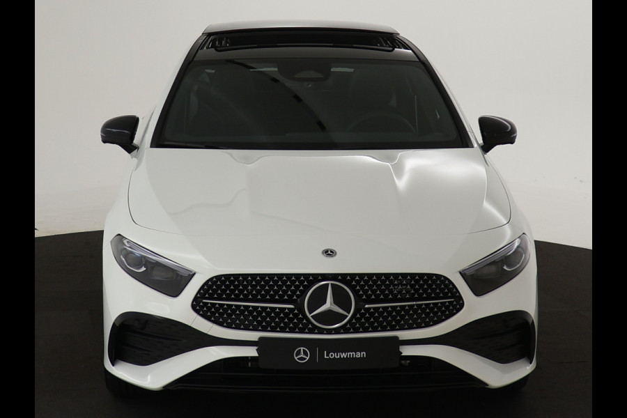 Mercedes-Benz A-Klasse 250 e Business Solution AMG | AMG Line Plus pakket | Nightpakket | Parkeerpakket met 360°-camera | Head-up display | Extra USB-poorten | Antidiefstalpakket URBAN GUARD PLUS | KEYLESS GO-comfortpakket |